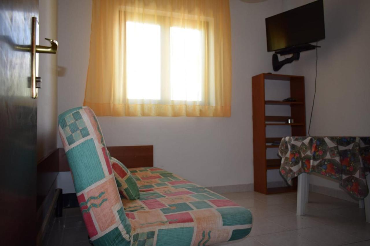 Apartmani Veronika نين المظهر الخارجي الصورة