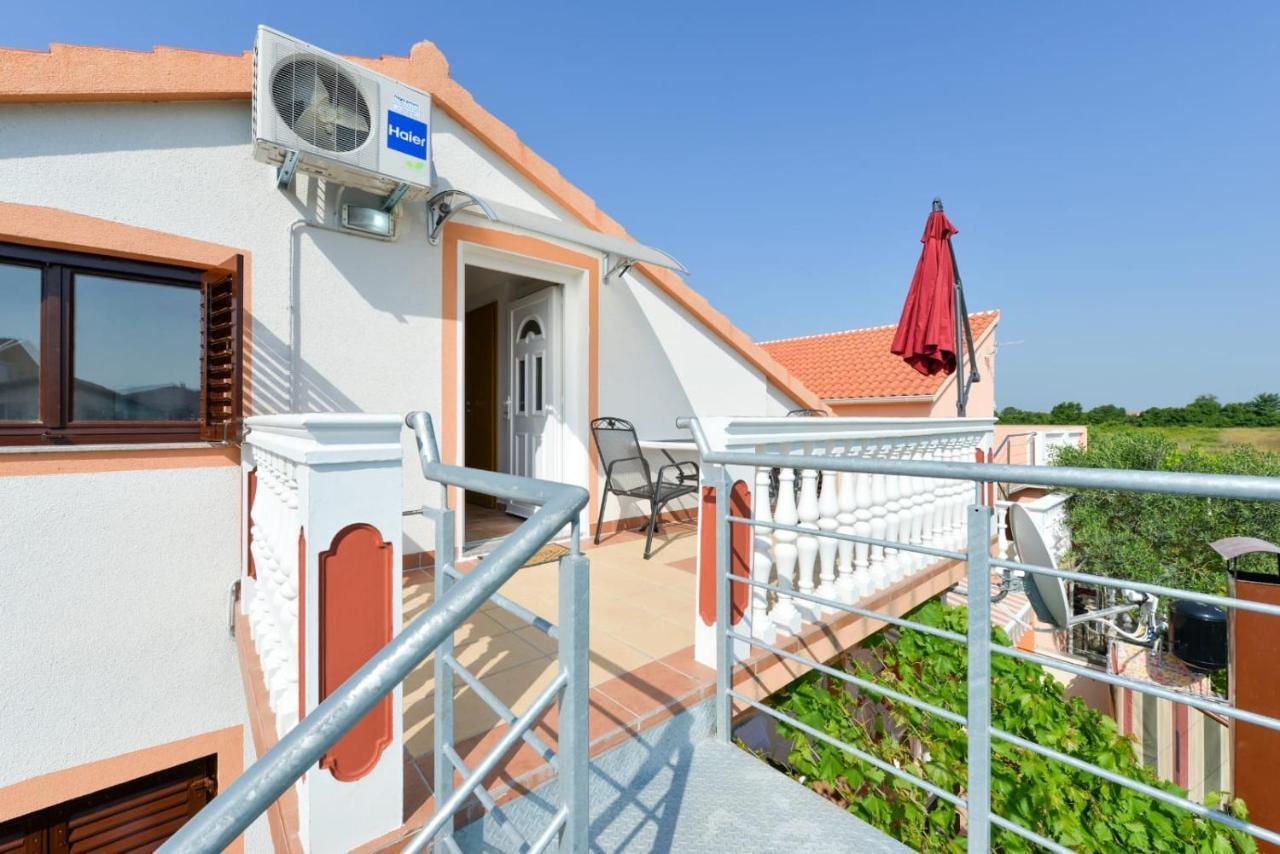 Apartmani Veronika نين المظهر الخارجي الصورة